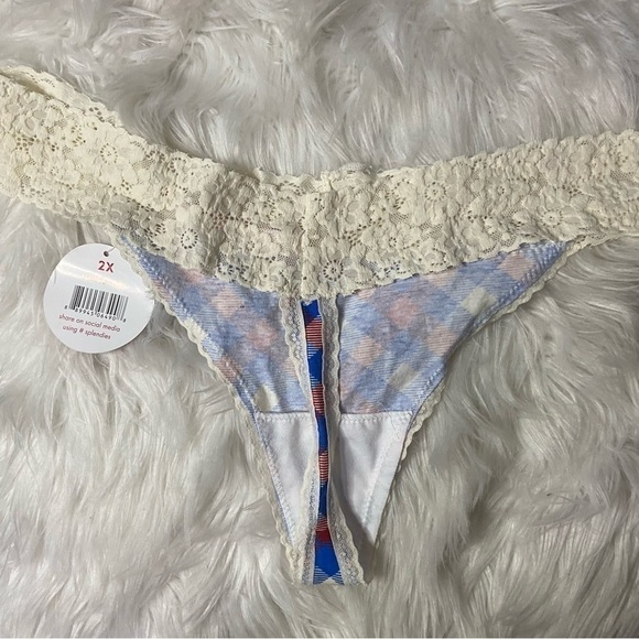 Splendies Cotton Thong with Lace Trim - Picture 2 of 3